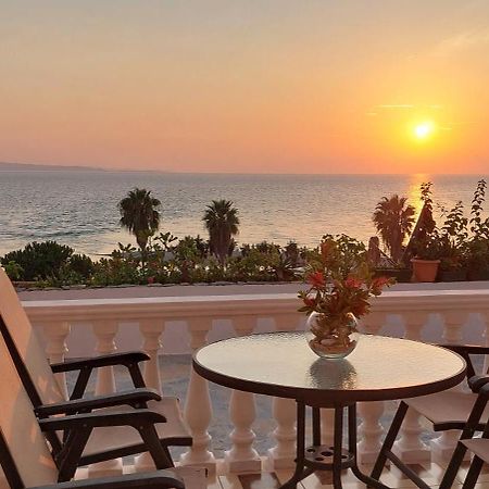 Apartment Tinka In Saranda Luaran gambar