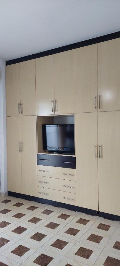 Apartment Tinka In Saranda Luaran gambar