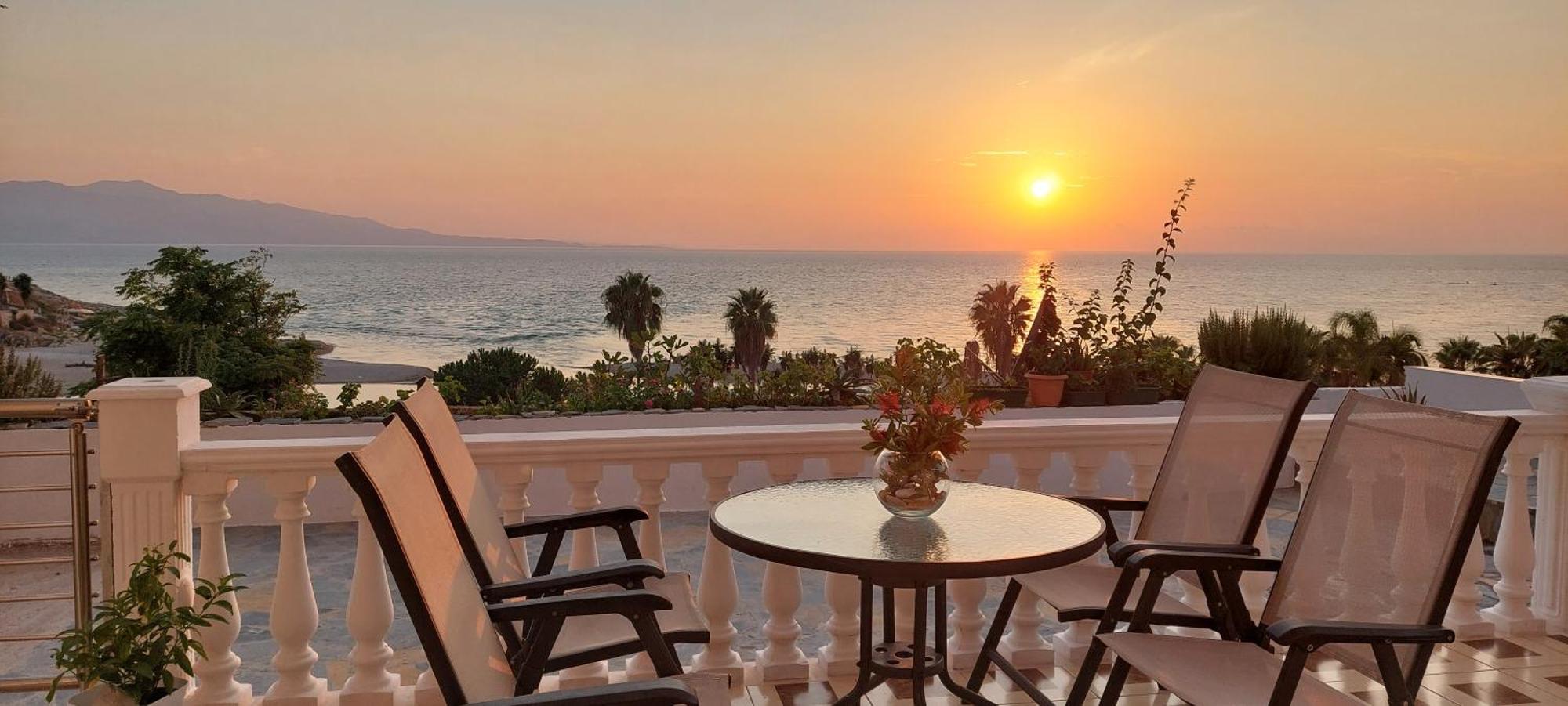 Apartment Tinka In Saranda Luaran gambar